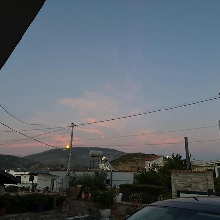 Vila Viktori 사밀 외부 사진